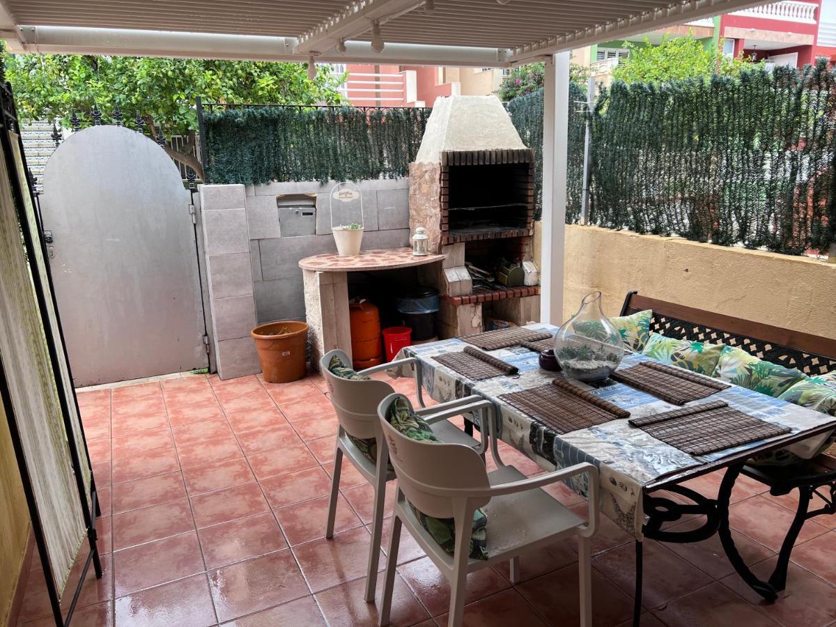 Apartamento Barbacoa, Piscina Y Playa بويبلا دي فارنالس المظهر الخارجي الصورة