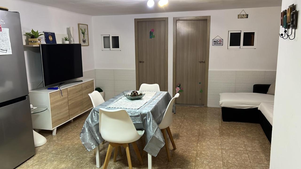 Apartamento Barbacoa, Piscina Y Playa بويبلا دي فارنالس المظهر الخارجي الصورة