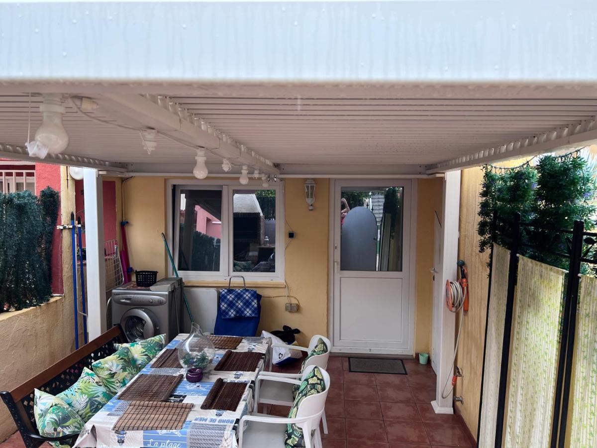 Apartamento Barbacoa, Piscina Y Playa بويبلا دي فارنالس المظهر الخارجي الصورة