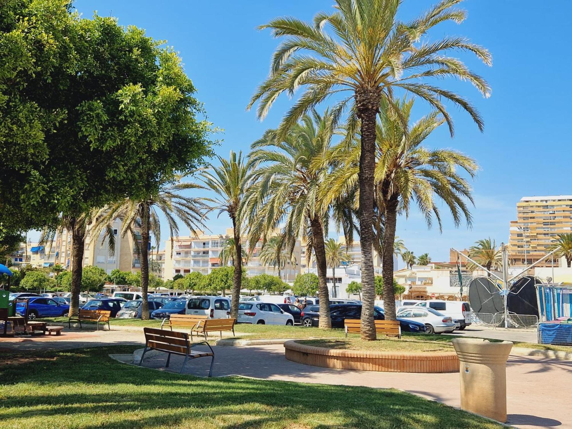 Apartamento Barbacoa, Piscina Y Playa بويبلا دي فارنالس المظهر الخارجي الصورة