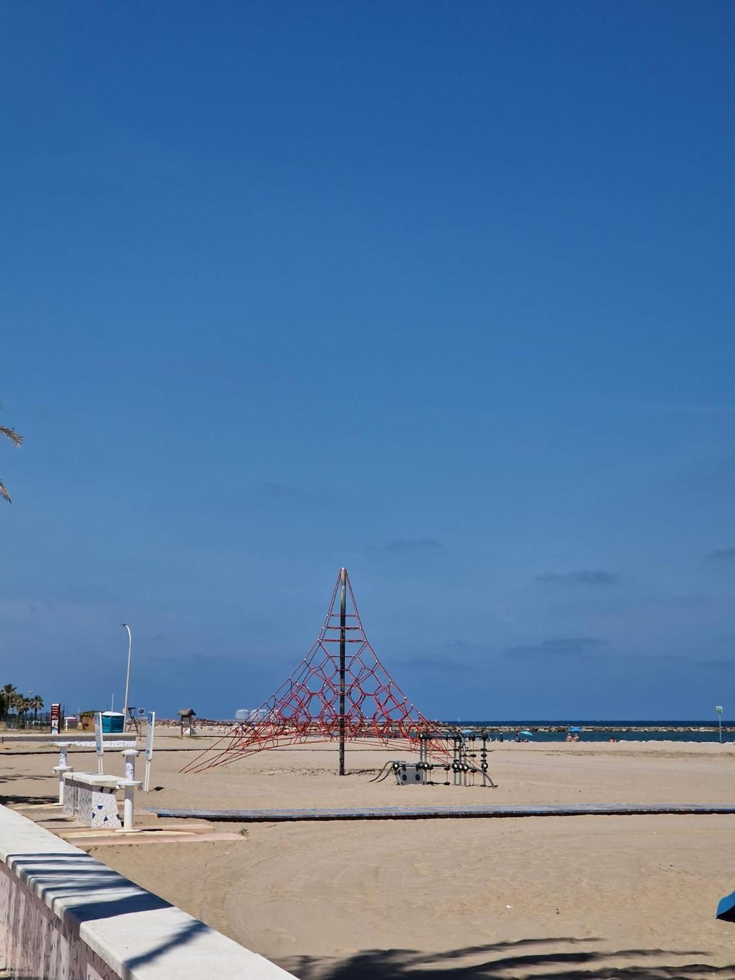 Apartamento Barbacoa, Piscina Y Playa بويبلا دي فارنالس المظهر الخارجي الصورة