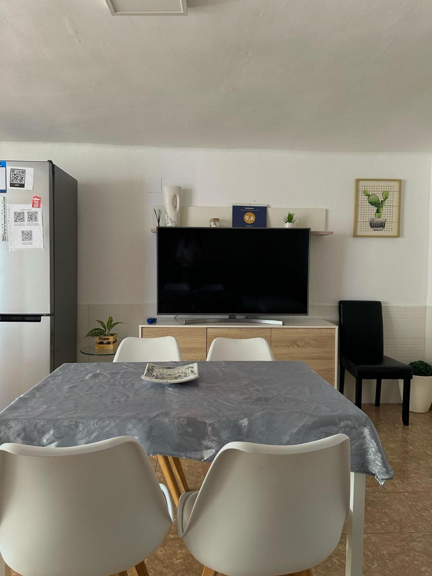 Apartamento Barbacoa, Piscina Y Playa بويبلا دي فارنالس المظهر الخارجي الصورة